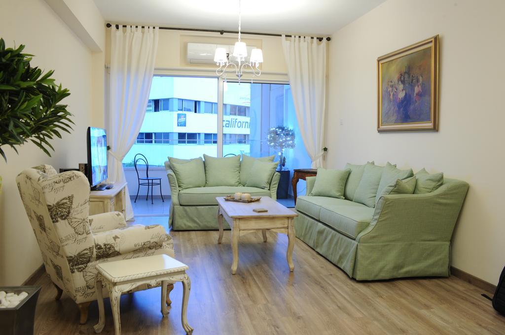The Central Suites Nicosie Extérieur photo