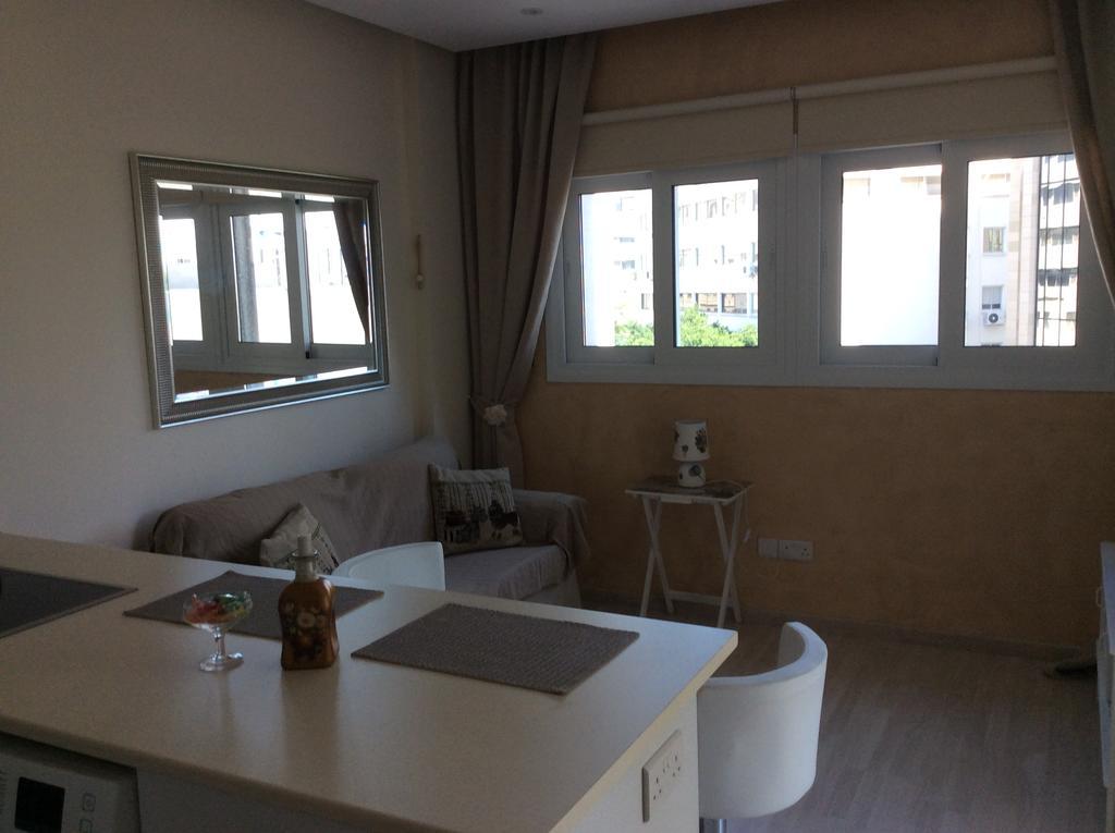 The Central Suites Nicosie Extérieur photo